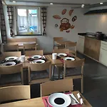 Konukevi Gaestehaus Sonne Bütschwil