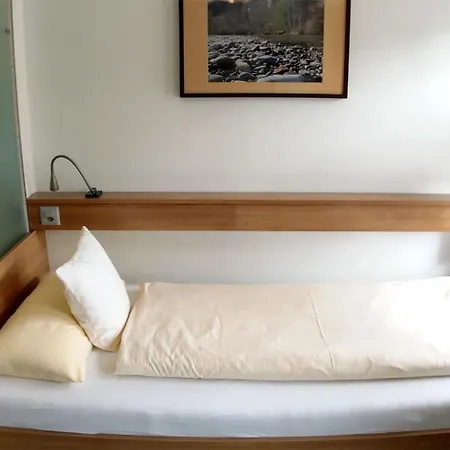 Gaestehaus Sonne Πανσιόν 3*